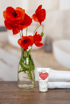 poppy hand cream - heart and thank you edition